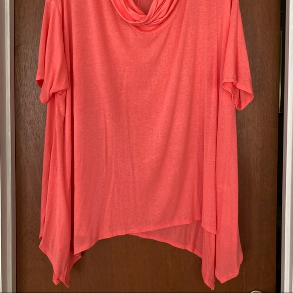 Top - Picture 2 of 2